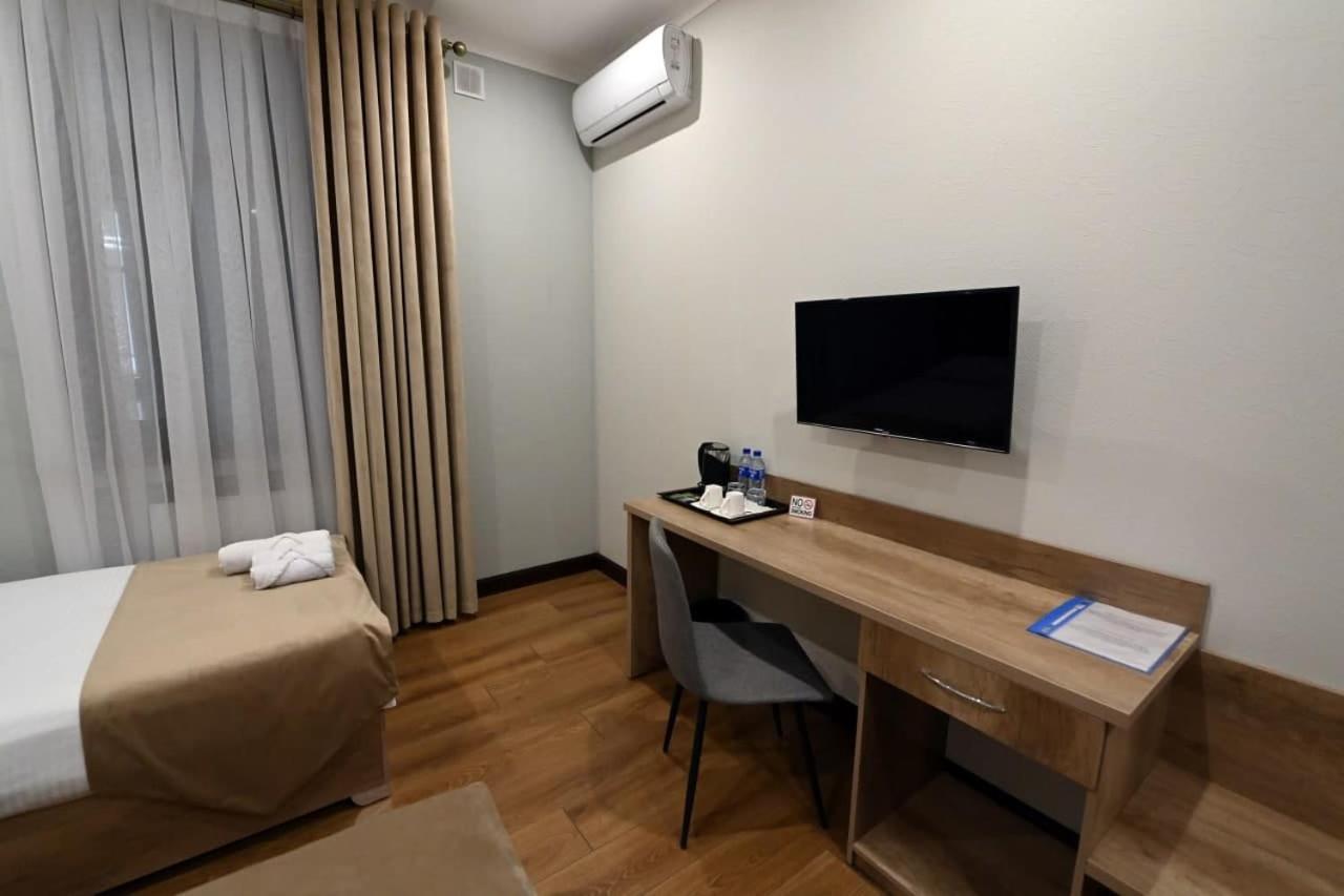 Hotel Atlas Elite Tashkent Ngoại thất bức ảnh
